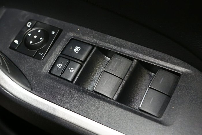 2024 Toyota RAV4 XSE