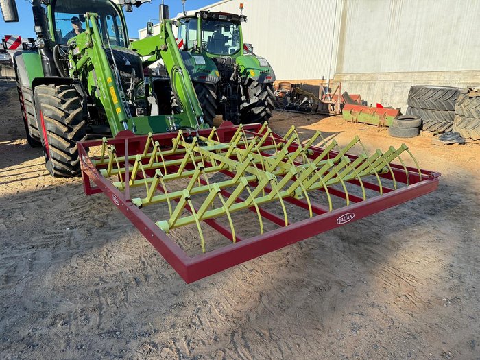 0 Jadan 15 Bale Grab