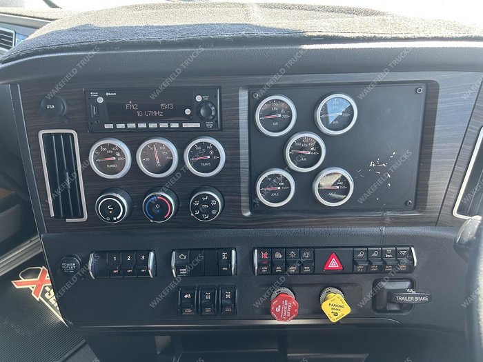 2023 Western Star 48X White