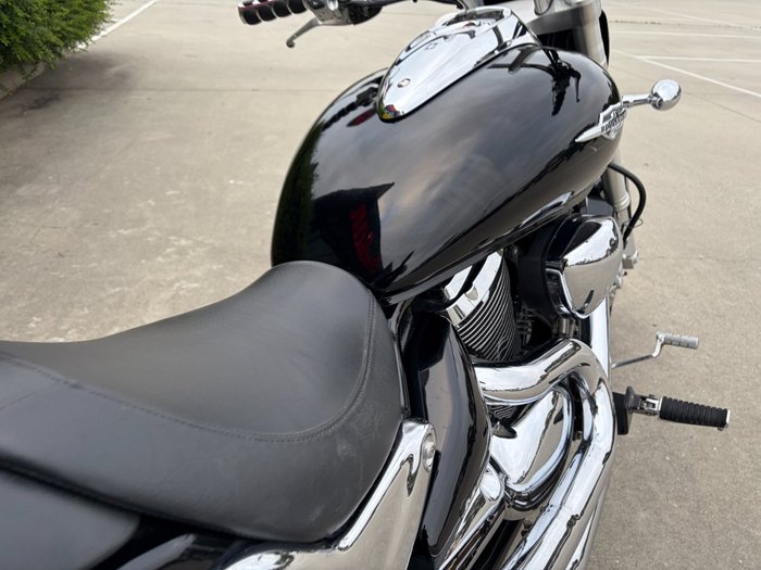 2011 Suzuki VZ1500 BOULEVARD (M90)