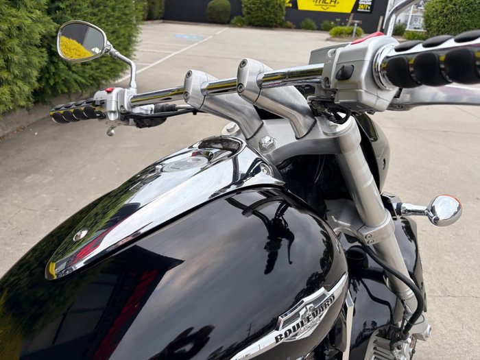 2011 Suzuki VZ1500 BOULEVARD (M90)