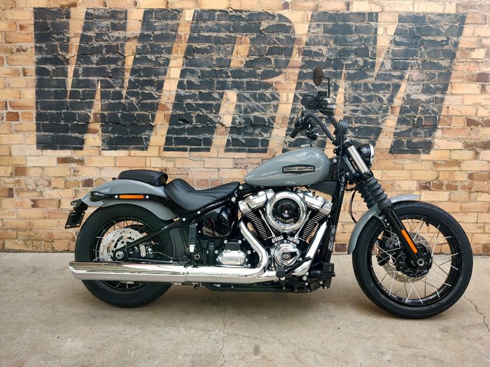 2026 HARLEY-DAVIDSON STREET BOB 117 (FXBB) ROAD DARK BILLARD GREY