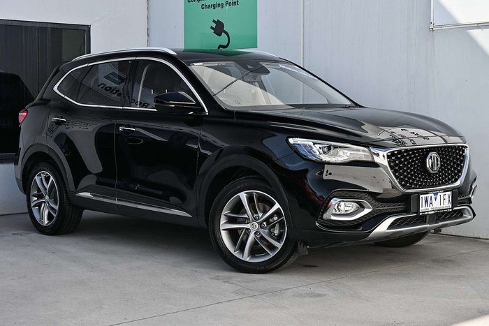 2022 MG HS