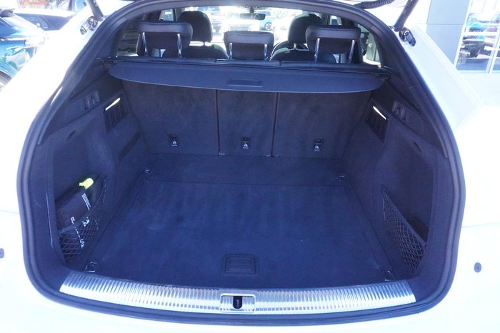 2023 Audi Q5 45 TFSI S line