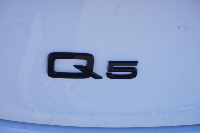 2023 Audi Q5 45 TFSI S line