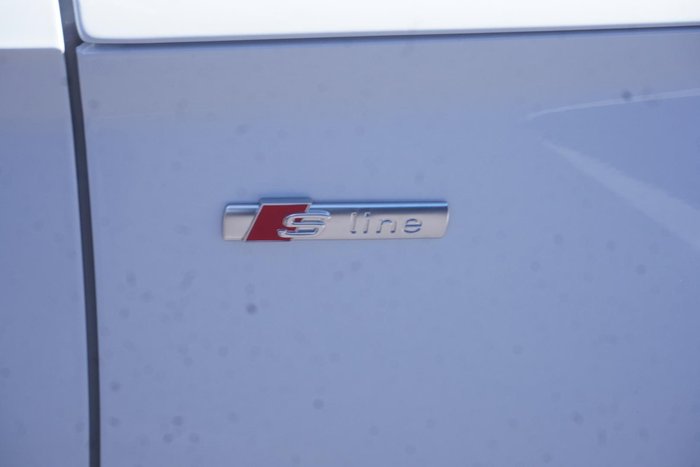 2023 Audi Q5 45 TFSI S line