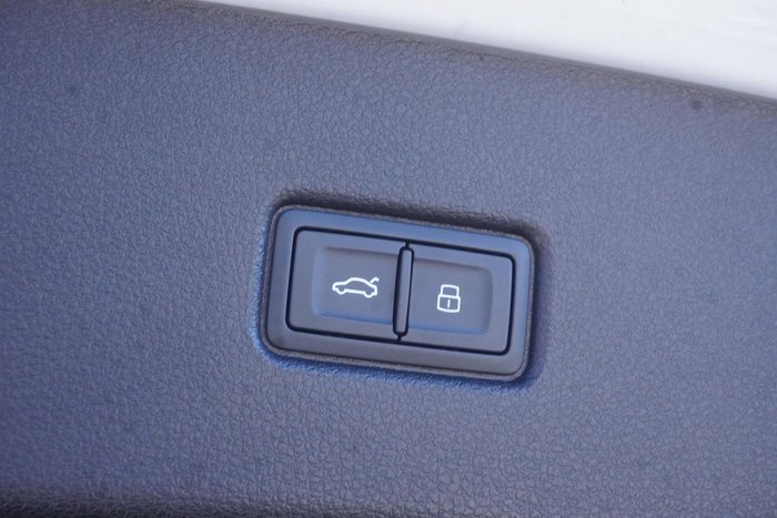 2023 Audi Q5 45 TFSI S line