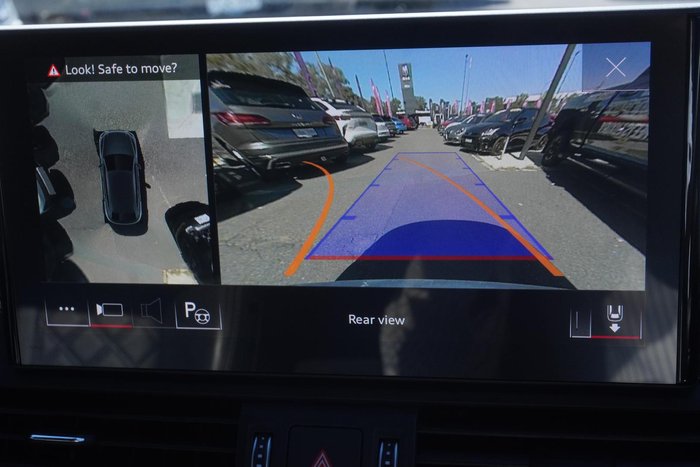 2023 Audi Q5 45 TFSI S line