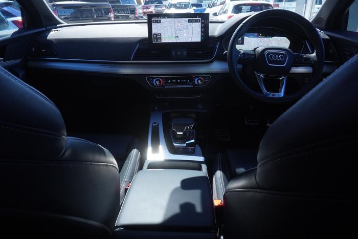 2023 Audi Q5 45 TFSI S line