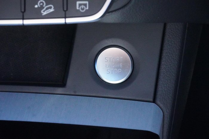 2023 Audi Q5 45 TFSI S line