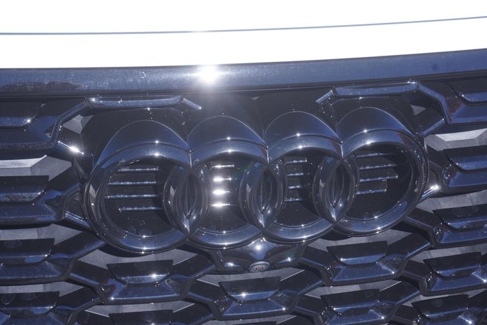 2023 Audi Q5 45 TFSI S line