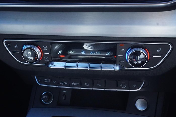 2023 Audi Q5 45 TFSI S line