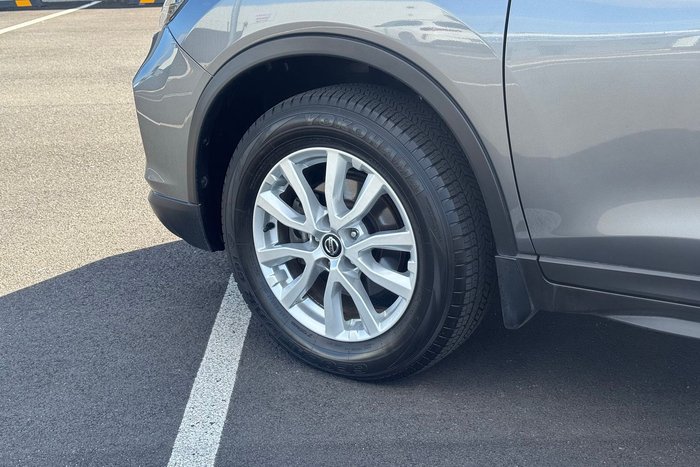 2022 Nissan X-TRAIL ST