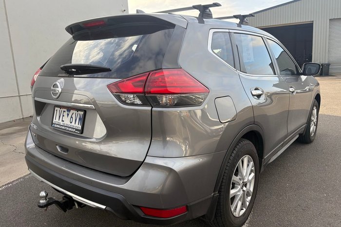 2022 Nissan X-TRAIL ST