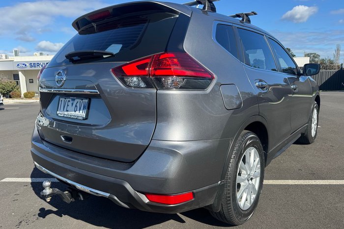 2022 Nissan X-TRAIL ST