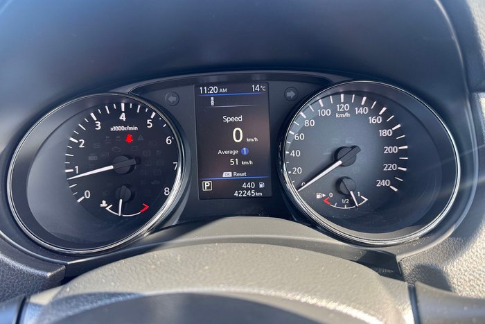 2022 Nissan X-TRAIL ST