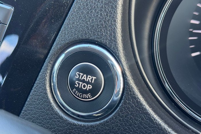 2022 Nissan X-TRAIL ST