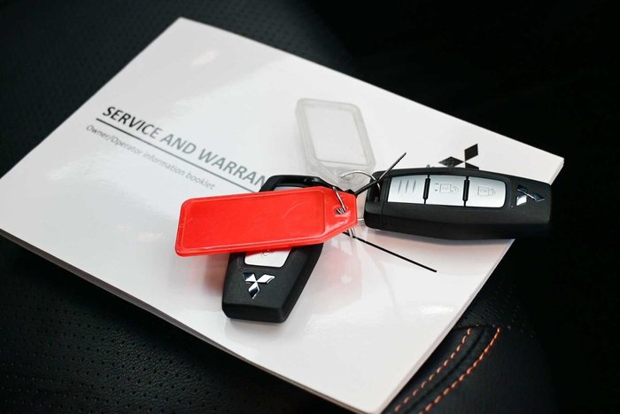 2025 Mitsubishi Triton GSR