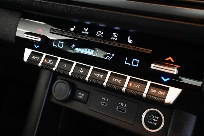 2025 Mitsubishi Triton GSR