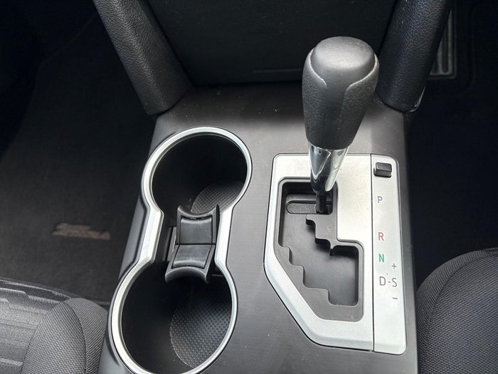 2017 Toyota Camry Altise