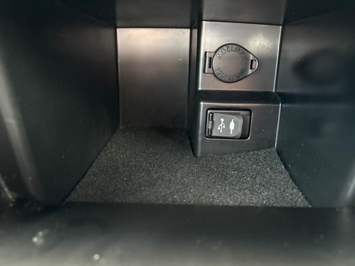 2017 Toyota Camry Altise