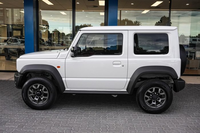 2022 Suzuki Jimny GLX