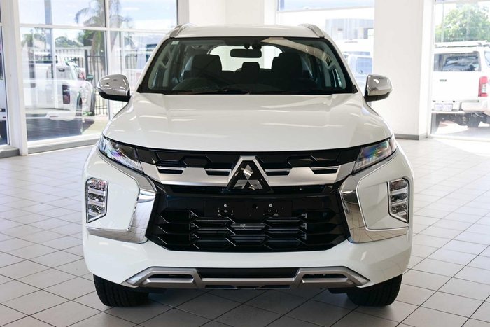 2025 Mitsubishi Pajero Sport GLX