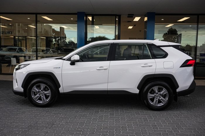 2022 Toyota RAV4 GX