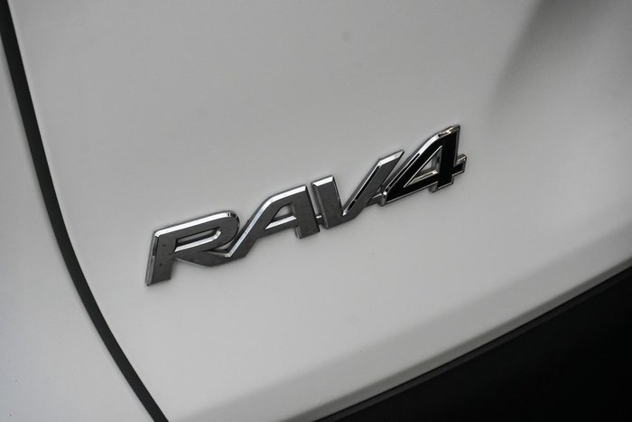 2022 Toyota RAV4 GX