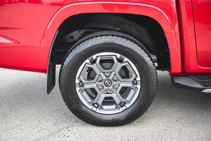 2025 Nissan Navara ST-X