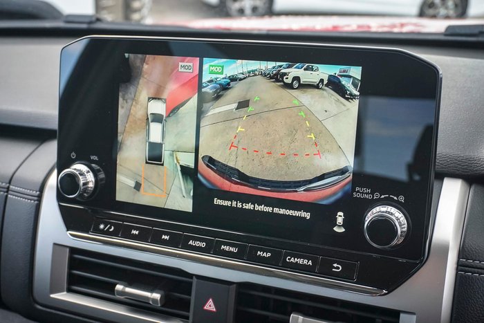 2025 Nissan Navara ST-X