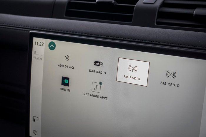 2025 Land Rover Defender 110 D350 X-Dynamic SE