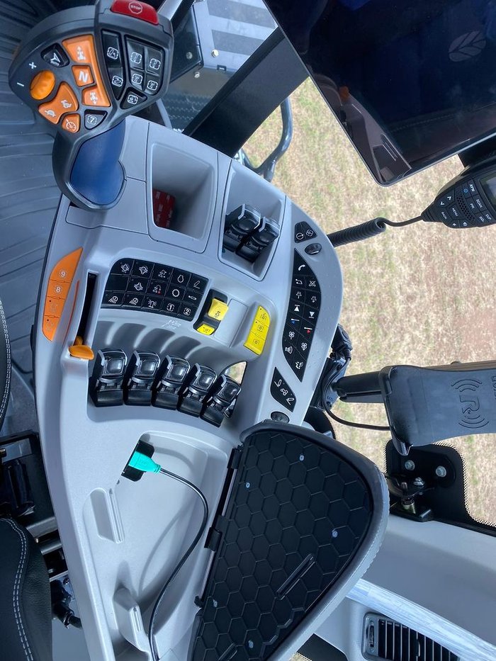 New Holland T9.580 Ultra Command