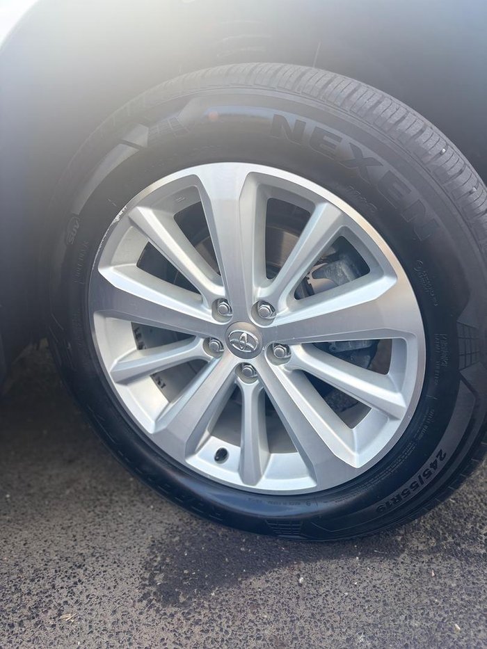 2013 Toyota Kluger Grande GSU40R Silver Pearl