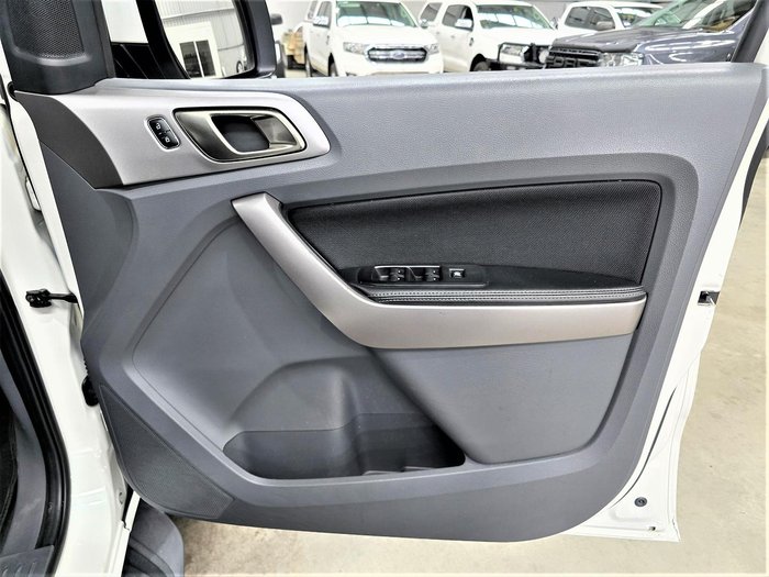 2015 Ford Everest Trend UA 4X4 Dual Range Cool White