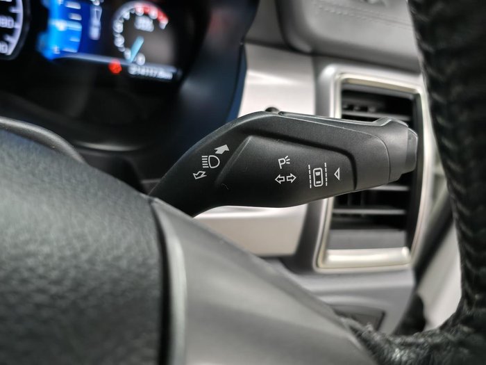 2015 Ford Everest Trend UA 4X4 Dual Range Cool White