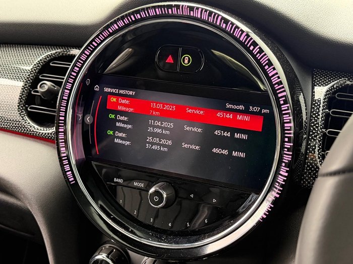 2023 MINI Hatch Cooper SE MINI Yours F56 LCI-2 British Racing Green