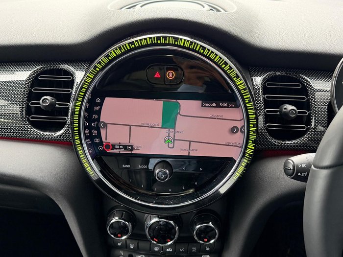 2023 MINI Hatch Cooper SE MINI Yours F56 LCI-2 British Racing Green