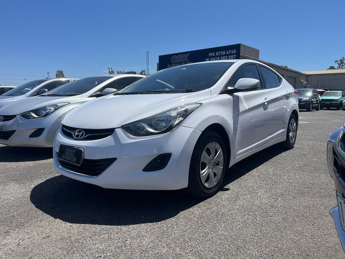 2013 Hyundai Elantra Active