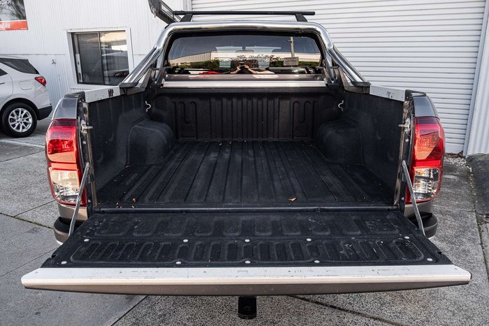 2018 Toyota Hilux SR5