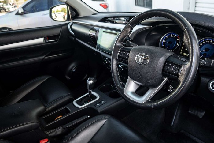 2018 Toyota Hilux SR5