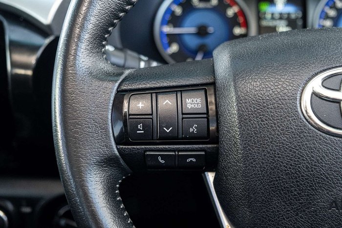 2018 Toyota Hilux SR5