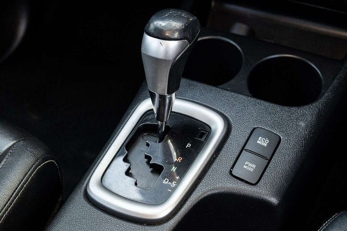 2018 Toyota Hilux SR5