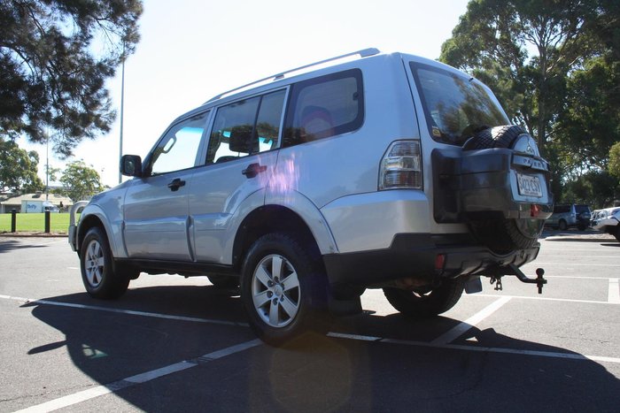 2007 Mitsubishi Pajero GLX NS 4X4 Cool Silver