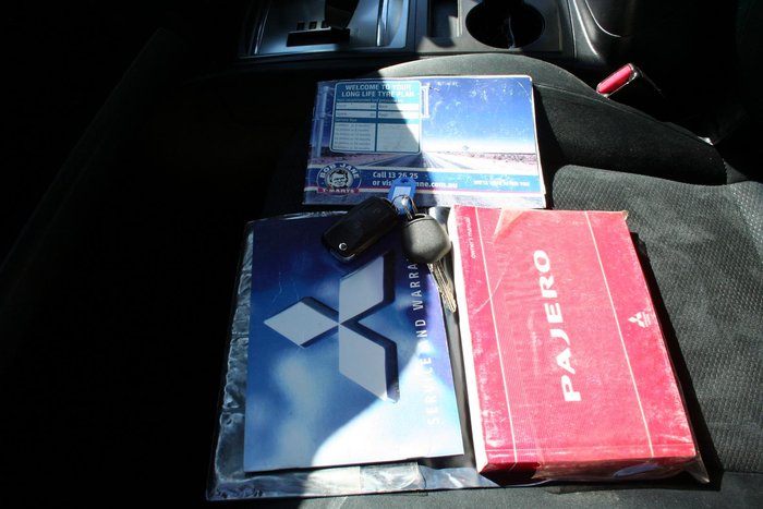 2007 Mitsubishi Pajero GLX NS 4X4 Cool Silver