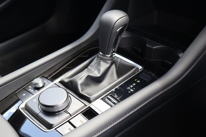 2025 Mazda 3 G20 Touring