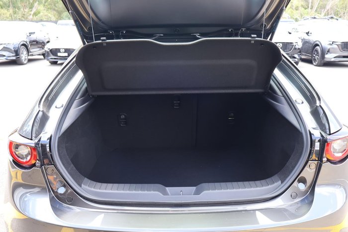 2025 Mazda 3 G20 Touring