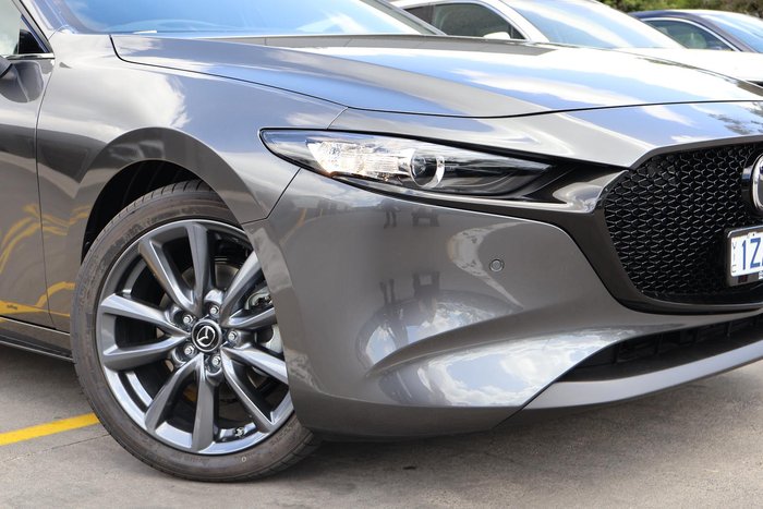 2025 Mazda 3 G20 Touring