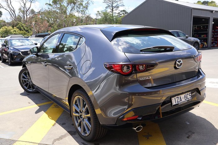 2025 Mazda 3 G20 Touring