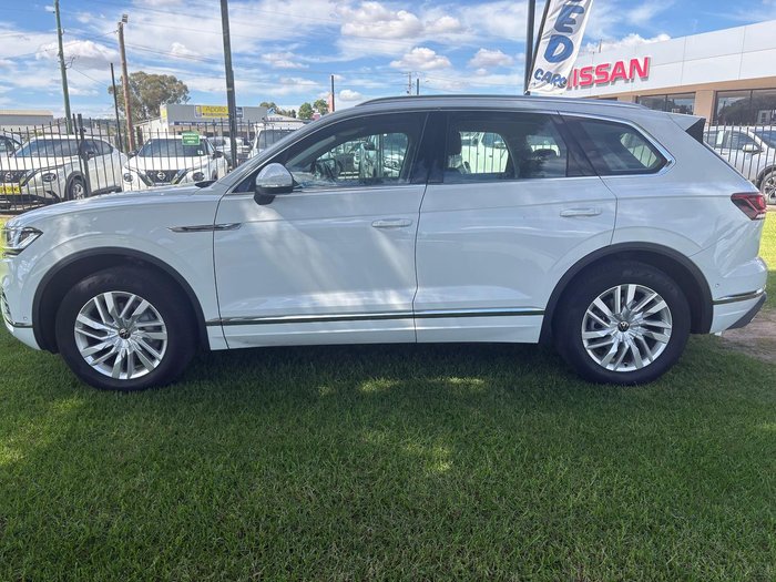2020 Volkswagen Touareg 170TDI